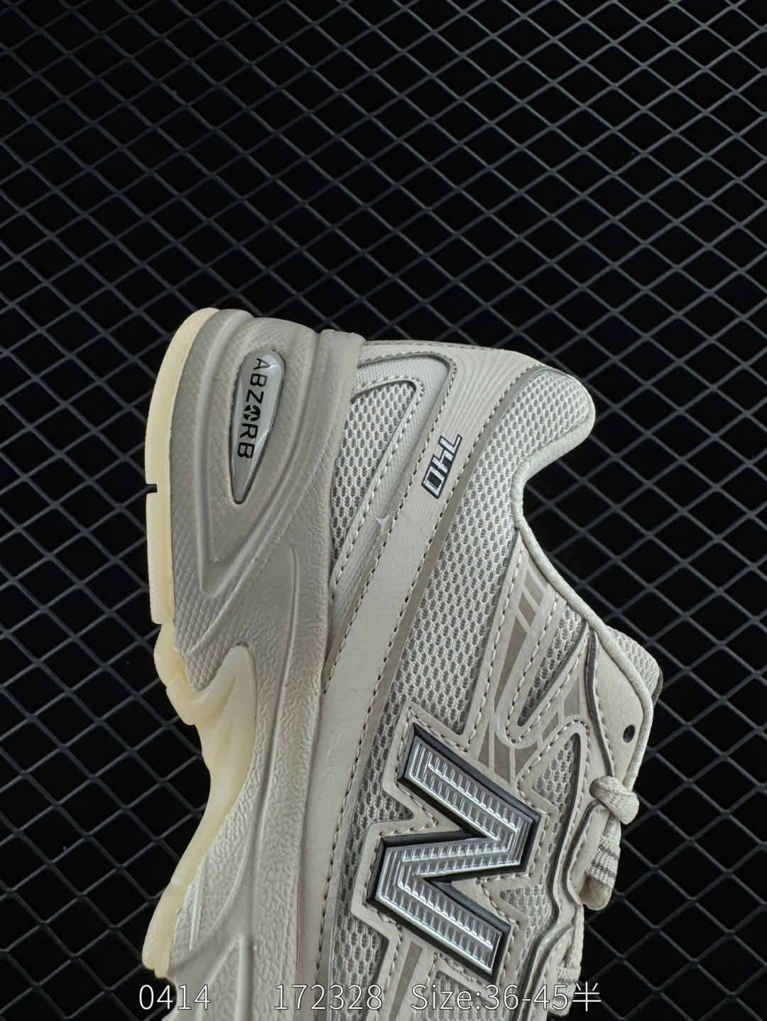 New Balance MR740 NB